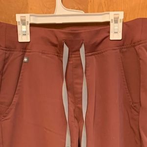 Figs Zamora Joggers - Mauve